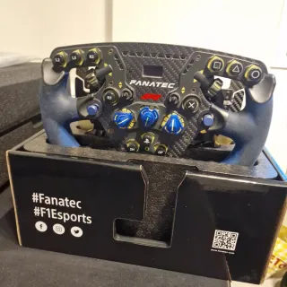 Base Fanatec Podium DD1 + Volante F1 QR1
