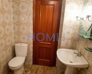 Piso en venta en El Polígono en Gijón