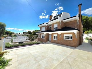 Chalet en venta en Montornés - Las Palmas - El Refugio en Benicasim/Benicàssim