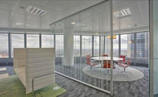 Oficina en alquiler en La Paz en Madrid