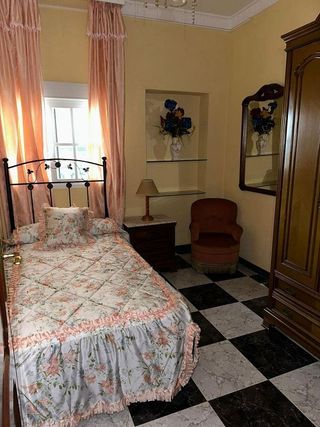 Chalet en venta en Núcleo Urbano en Chiclana de la Frontera