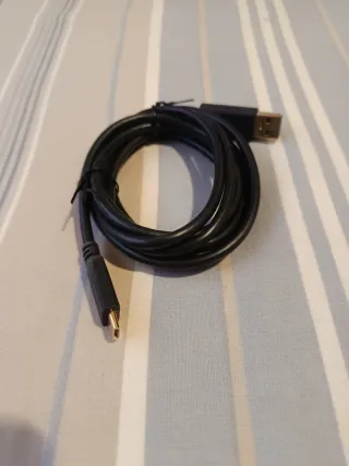 Capturadora Elgato HD60 S+