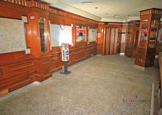 Local comercial en venta en Villena