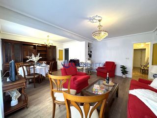 Piso en venta en Zona Teatro Campoamor en Oviedo