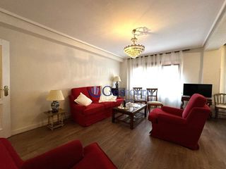 Piso en venta en Zona Teatro Campoamor en Oviedo