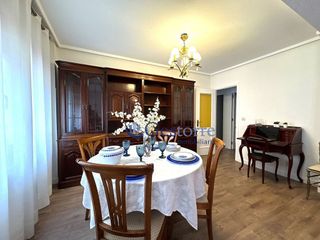 Piso en venta en Zona Teatro Campoamor en Oviedo