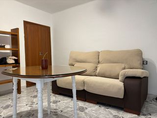 Piso en alquiler en Ciudad Jardín - Zoco en Córdoba