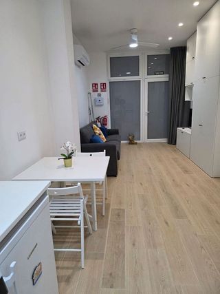 Estudio en alquiler en L´Illa perduda en Valencia