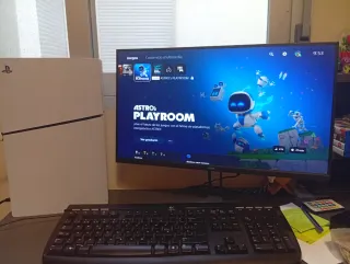 PlayStation 5 Digital 1TB + 5 Juegos