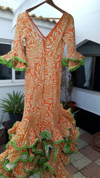 Traje de Flamenca Naranja y Verde