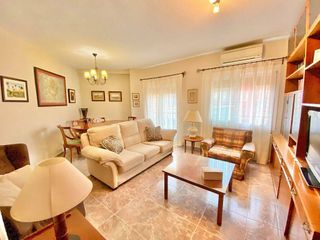 Piso en venta en Carolinas Bajas en Alicante