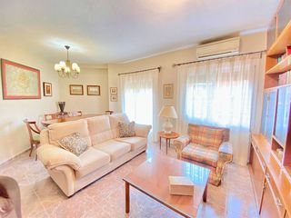 Piso en venta en Carolinas Bajas en Alicante