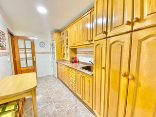 Piso en venta en Carolinas Bajas en Alicante