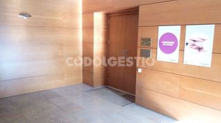 Local en alquiler en El Sucre-Universitat en Vic