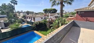 Chalet en venta en Curva - Heliópolis en Benicasim/Benicàssim
