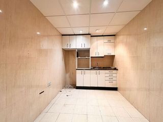 Local comercial en alquiler en Simancas en Madrid