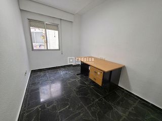 Piso en alquiler en Marxalenes en Valencia