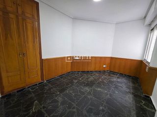 Piso en alquiler en Marxalenes en Valencia