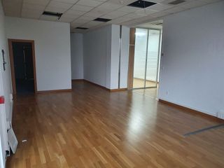 Local comercial en alquiler en Lavadores en Vigo