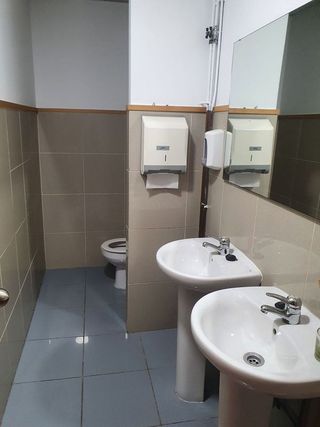 Local comercial en alquiler en Lavadores en Vigo