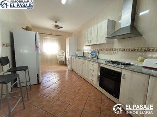 Terreno en venta en Linares