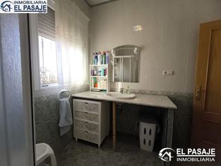 Terreno en venta en Linares