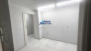 Local comercial en venta en Santa Marina - La Paz en Badajoz