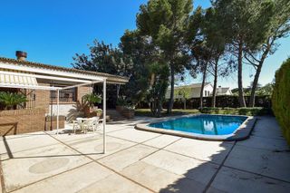 Chalet en venta en El Carme-Sant Agustí-Bonavista en Eliana (l´)