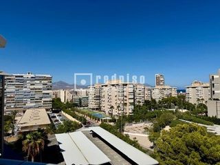 Ático en venta en Playa de San Juan en Alicante