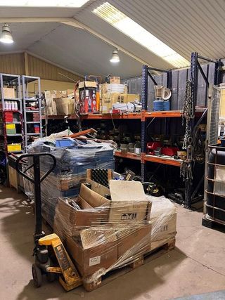 Nave industrial en venta en Yuncos