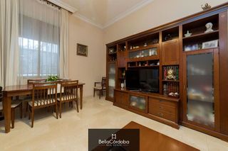 Casa adosada en venta en Sta. Marina - San Andrés - San Pablo - San Lorenzo en Córdoba