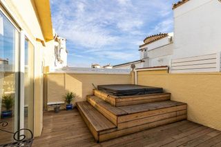 Chalet en venta en Empuriabrava en Castelló d´Empúries