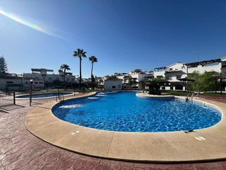 Casa adosada en venta en Arco Norte - Avda. España en Dos Hermanas