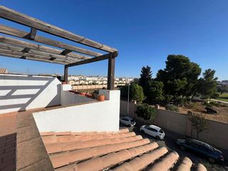 Casa adosada en venta en Arco Norte - Avda. España en Dos Hermanas