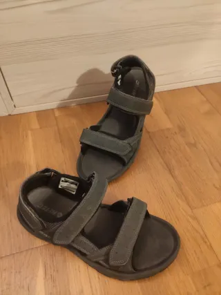 Sandalias Hi-Tec Nerpa Gris Oscuro