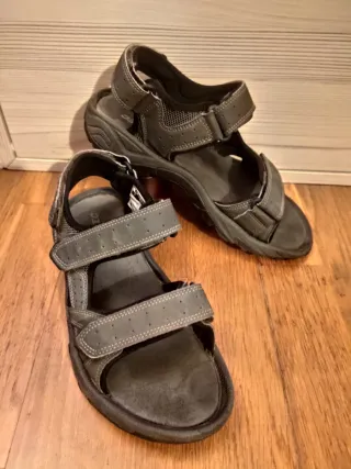 Sandalias Hi-Tec Nerpa Gris Oscuro