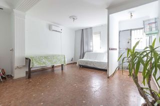 Piso en venta en La Plata en Sevilla