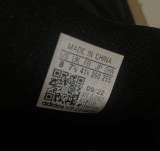 Zapatillas Adidas Negras y Blancas