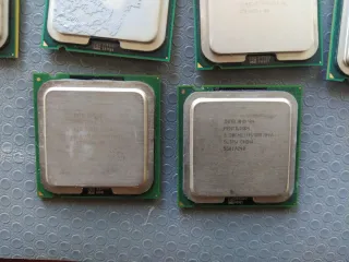 Lote de RAM y Procesadores