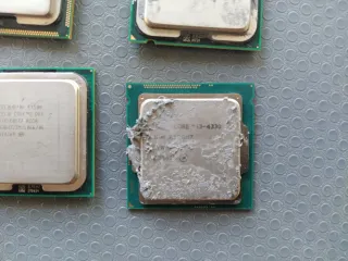 Lote de RAM y Procesadores