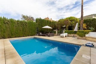 Chalet en venta en Padul