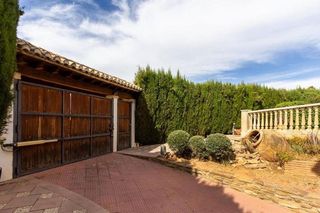 Chalet en venta en Padul