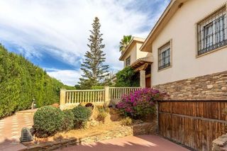 Chalet en venta en Padul