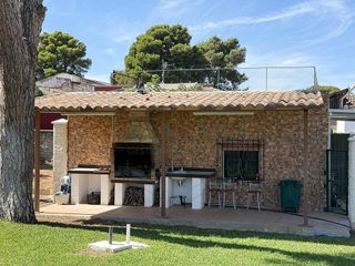 Chalet en venta en Pinar de los Franceses - Marquesado en Chiclana de la Frontera