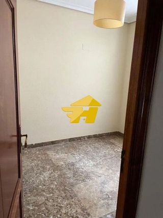 Piso en alquiler en Zona Centro en Córdoba