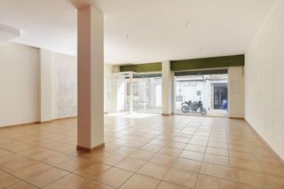 Local comercial en venta en Alfacar