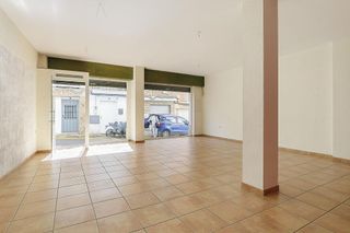 Local comercial en venta en Alfacar