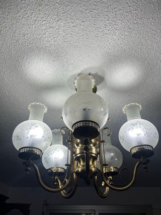 Lámpara de techo dorada cristal