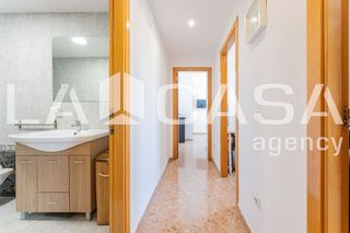 Piso en venta en La Malva-rosa en Valencia