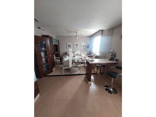 Casa en venta en Lucena